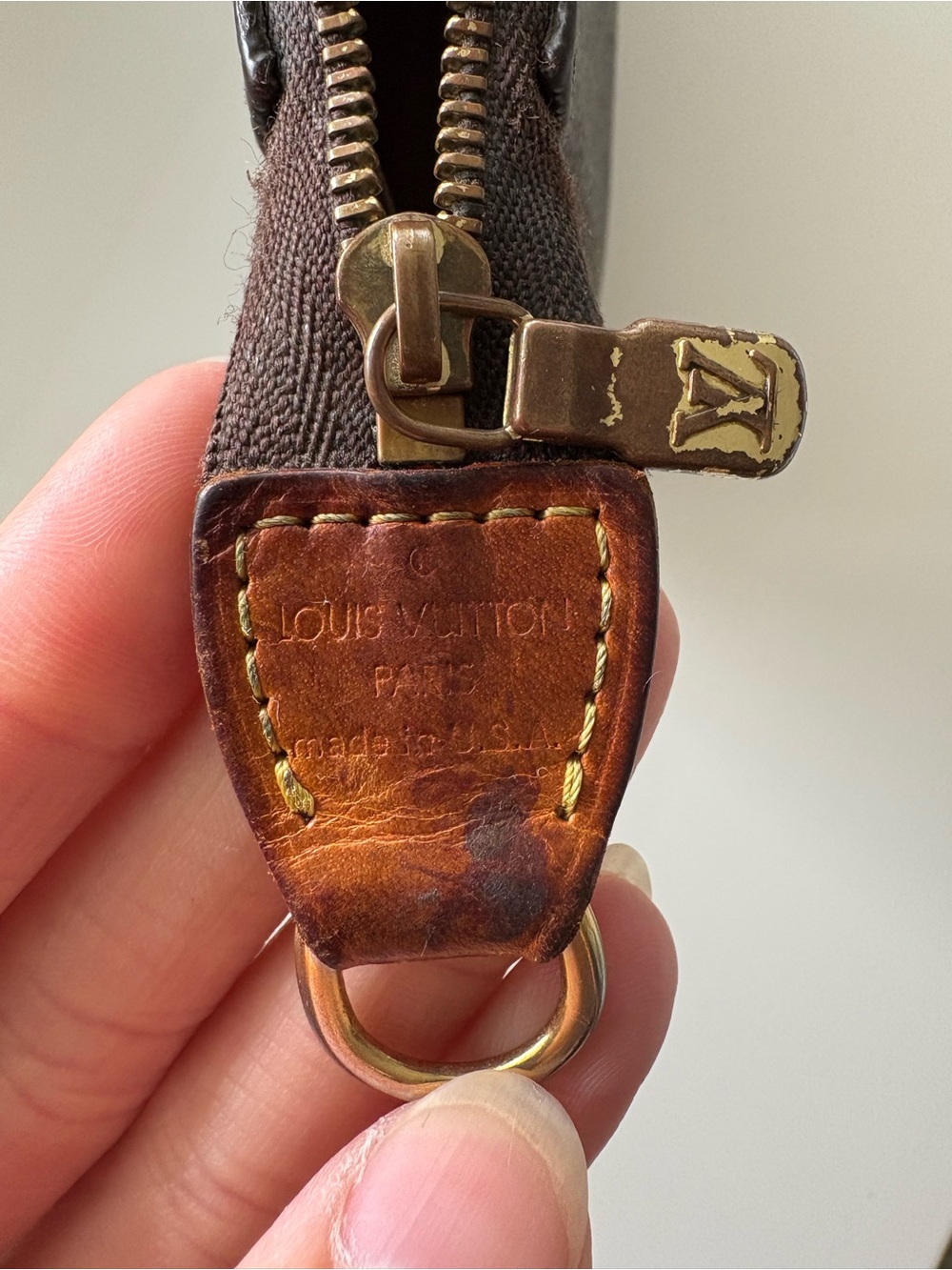 Louis Vuitton mini Pochette bag - Picture 6 of 7